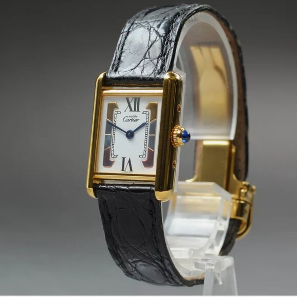 RARE! Near Mint Cartier Tank Watch With Full Box - Picture 6 of 8